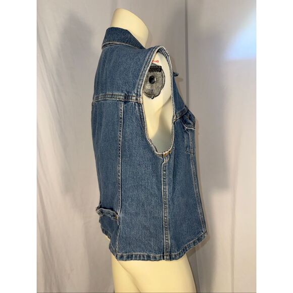 Levi’s Red Tab Denim Vest – Classic Blue Jean Sleeveless Jacket - Picture 5 of 14